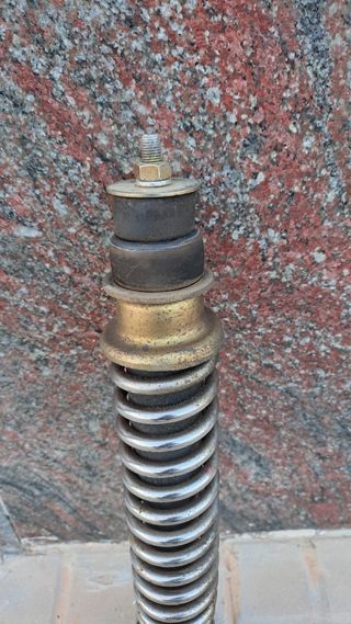 Amortiguador trasero buen estado Piaggio Liberty