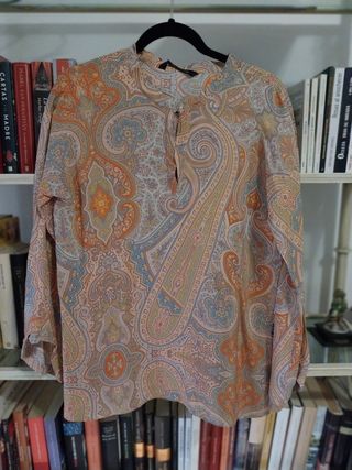 Blusa Zara paisley multicolor