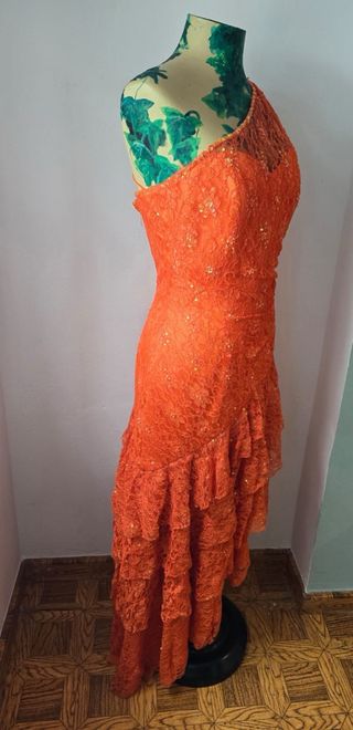 Vestido fiesta asimétrico naranja