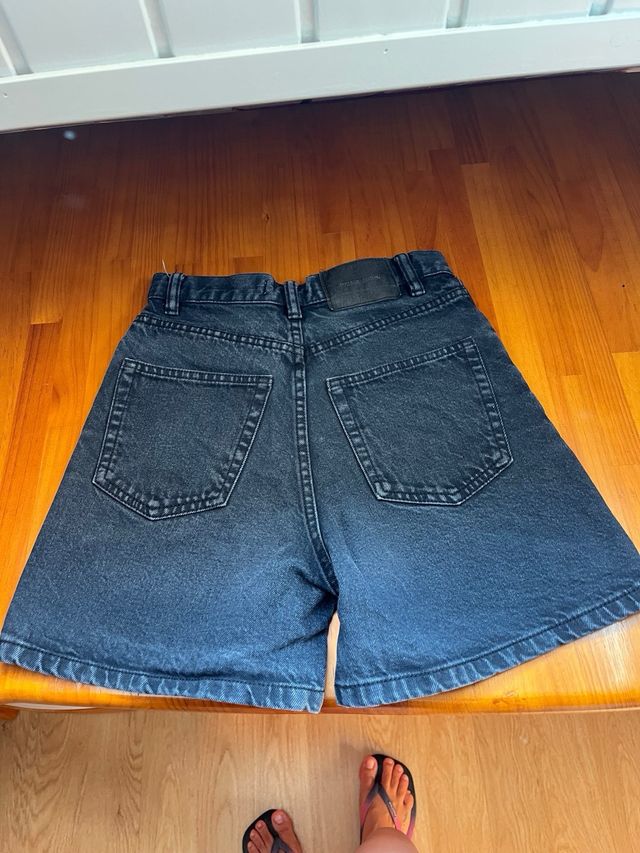 Shorts vaqueros Pull & Bear negros - 32