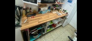Mueble cocina madera, tienen  un año, muy buen est
