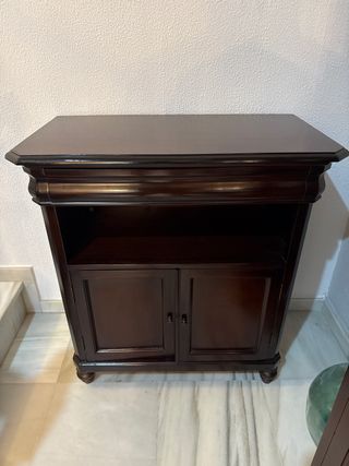 Mesa TV madera caoba