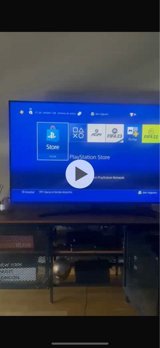 PS4 (PlayStation 4) negra