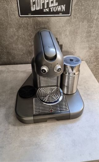 Cafetera Nespresso Krups CitiZ Milk