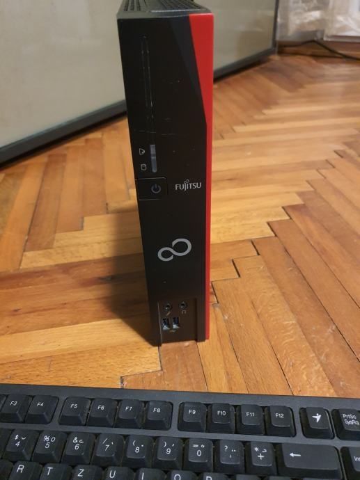 Fujitsu A525-L Desktop PC