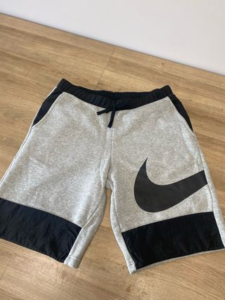 Bermuda Nike gris - Talla M