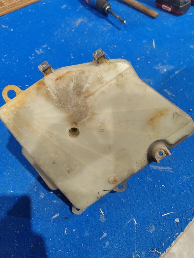 Depósito Agua Limpia Seat Marbella