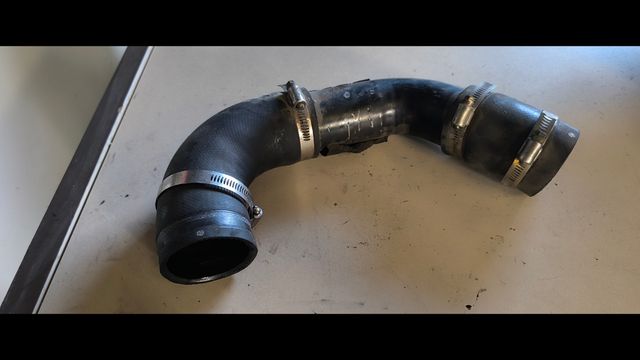 Manguito admisión Nissan Patrol