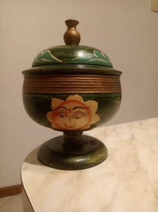 Port.oggetti vintage legno intagliato