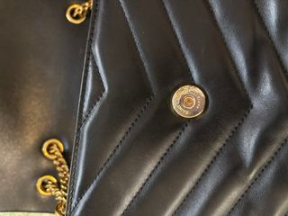 Bolso YSL Lou Lou mediano negro
bolso ysl piel