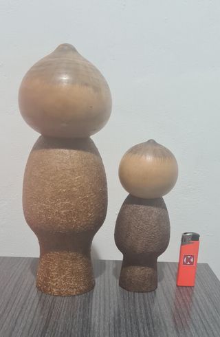 2 Kokeshi giapponesi vintage 21 e 30 cm