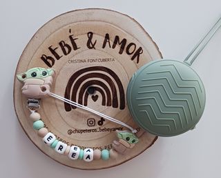 Chupetero Baby Yoda + Portachupete