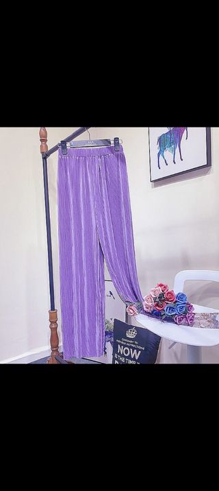 Pantalón ancho