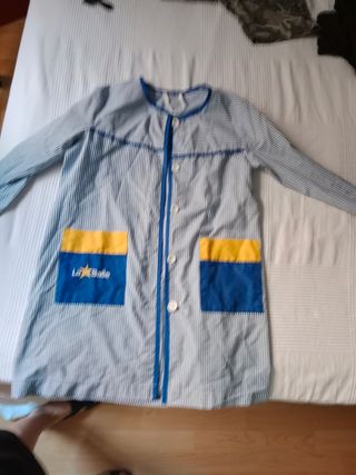 Bata La Salle niña 8-10 años