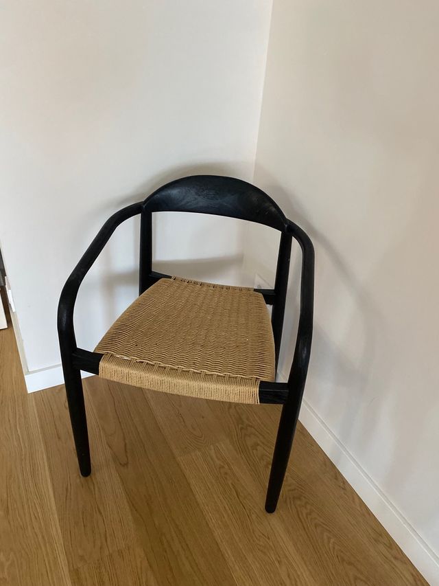 Silla KAVE HOME negra y beige