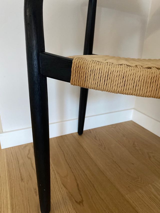 Silla KAVE HOME negra y beige