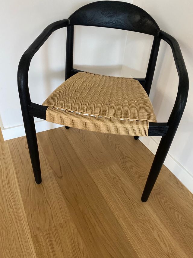 Silla KAVE HOME negra y beige