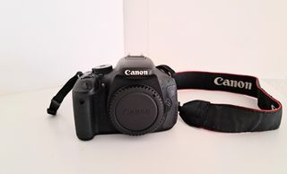 CANON EOS 600D