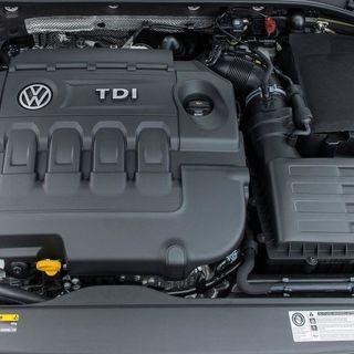 Mecánico y electricista de coches