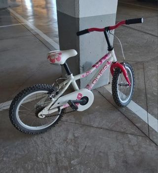 Bicicleta niña QÜER 14" blanca/rosa