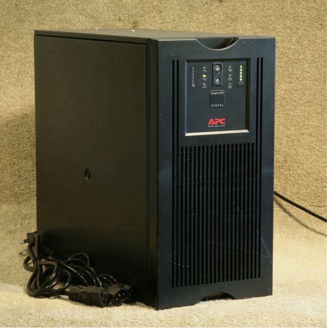 SAI APC SmartUPS 2200XL - Negro