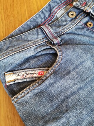 Jeans Diesel Bumics , W 31 L 34