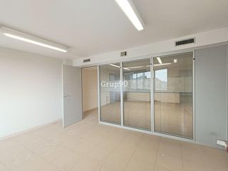 Oficina en venta en Instituts - Universitat en Lleida
