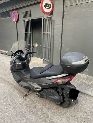 SYM Joymax 125 - Scooter 125cc