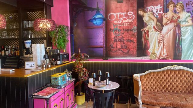 R- 7938434 Traspaso Gastro-Bar Marina Port Premi