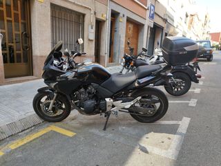 HONDA CBF600 Negra