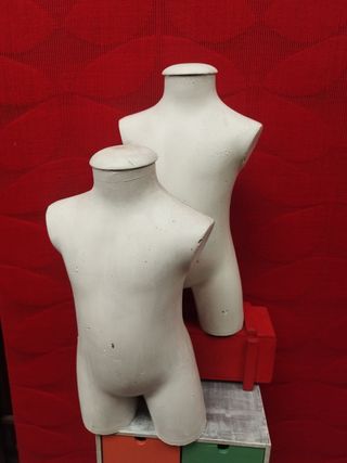 2 maniquies torso niño escaparate