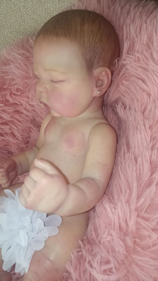 Bebé Reborn Artesanal cuerpo vinilo