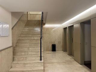 Oficina en alquiler en Centre en Girona