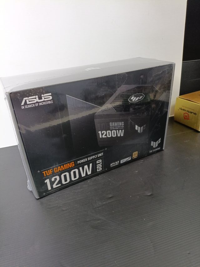Fuente Asus TUF Gaming 1200W Gold
