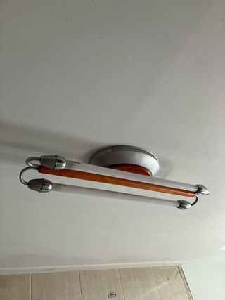 Lampara fluorescente vintage