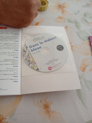 EVASION NIVEAU 1 DANS LA MAISON BLEUE + CD
