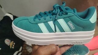 Zapatillas Adidas Vl Court Bold J 
Tallas 37 y 38