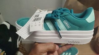 Zapatillas Adidas Vl Court Bold J 
Tallas 37 y 38
