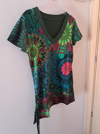 Camiseta Desigual multicolor