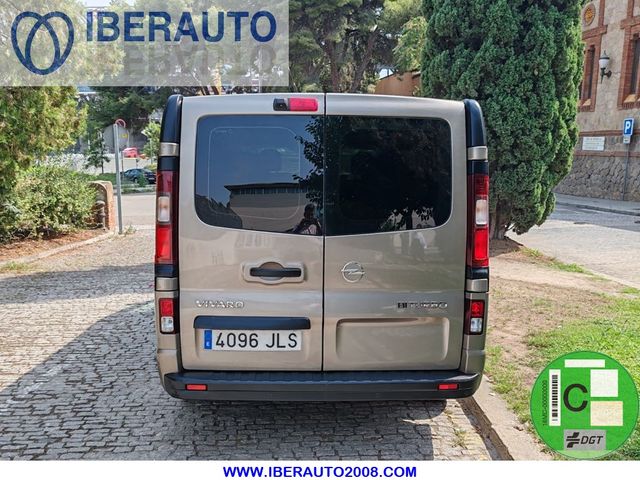 Opel Vivaro 2016