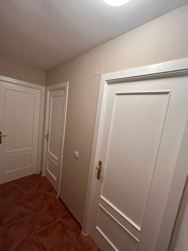 Puertas interiores blancas