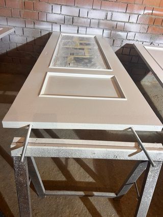 Puertas interiores blancas