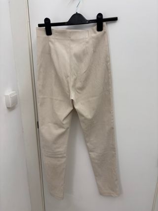 Pantalones Zara beige