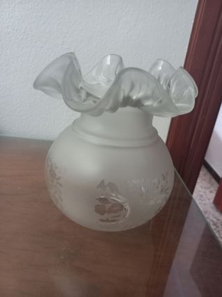 Tulipa de cristal para quinque antiguo