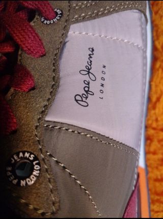 Zapatillas Pepe Jeans - Verde Oliva y Blanco