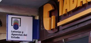 ESTANCO CON TERMINAL MIXTO EN LA CIUDAD DE HUESCA