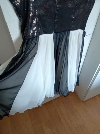 Vestido cóctel blanco y negro