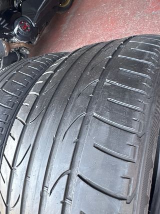 2 Neumáticos Bridgestone 235/50R18