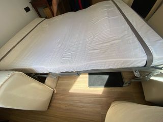 Sofá cama beige - 2 plazas