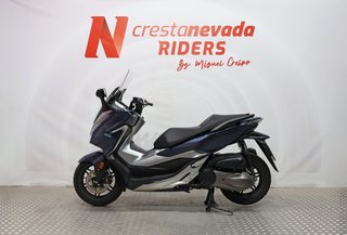 Honda FORZA 300